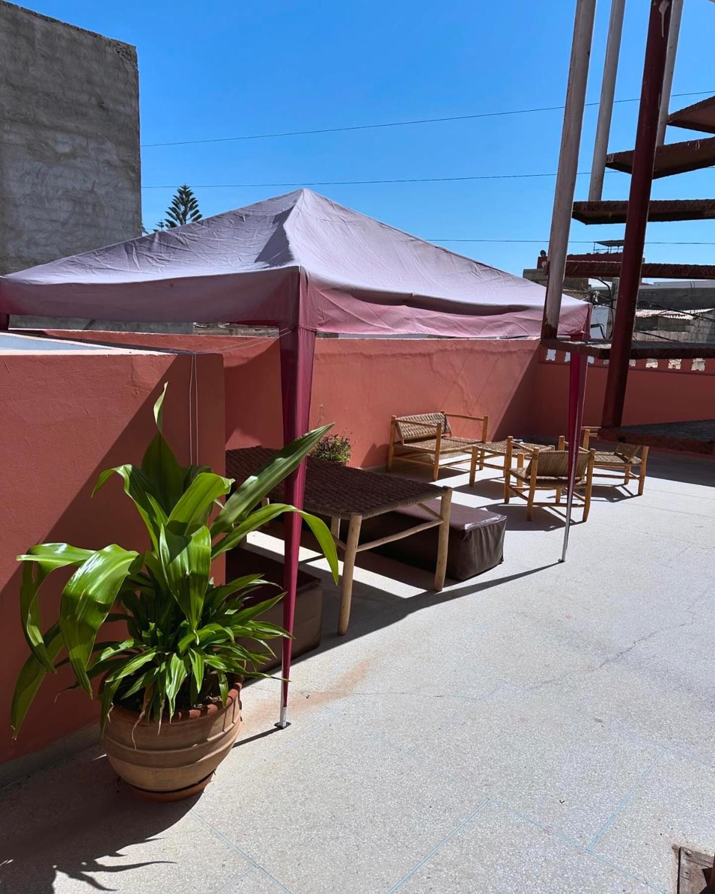 Hotel Sea Surf And Sun Tamraght Exterior foto